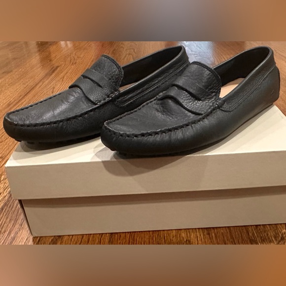 NWT MENS LACOSTE BLACK LEATHER CLASSIC STYLE DRIVING LOAFER SHOE W BOX - SIZE 10 main image 13